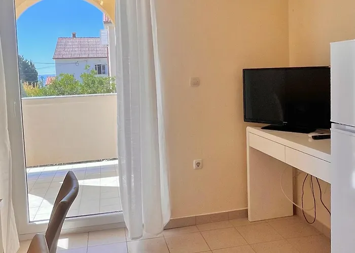 Fani Appartement Rab Town